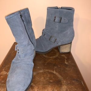 BareTraps boots
